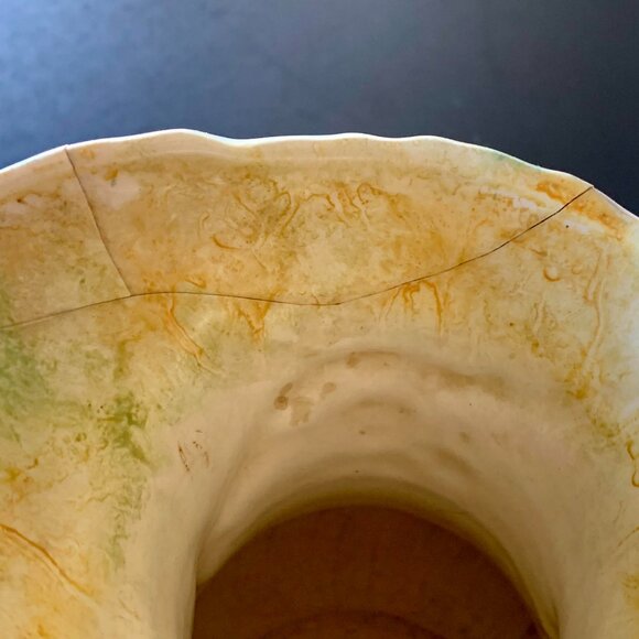 vases - Picture 3 of 3